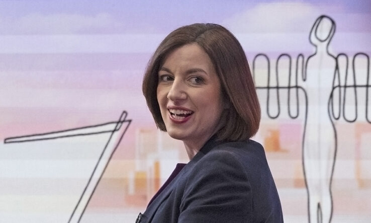 Labour to bring back maintenance grants, funded by levy